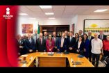 José Medina Mora, Presidente del CCE, nos habla sobre que esta semana la presidenta Claudia Sheinbaum, se reunió con el Consejo Coordinador Empresarial y diversos representantes de cámaras empresariales, en un encuentro enfocado en el fortalecimiento de la economía mexicana.

#sheinbaum #cce #inversion #tmec 

COMENTA ESTE VIDEO Y COMPARTELO CON TUS AMIGOS

Para más información entra: http://www.youtube.com/ImagenRadioLive

No olvides dejarnos tus comentarios y visitarnos en

Facebook: https://www.facebook.com/ImagenRadio
X: https://twitter.com/Imagen_Mx
Sitio: http://pro.imagenradio.com.mx


Suscríbete a nuestro canal: https://www.youtube.com/channel/UCB0BUmdBOrH9mYU2ebs1eWA



#ImagenRadioEnVivo #NoticiasEnVivo