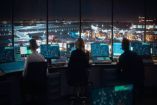 Controladores aéreos emplazan a huelga tras jornadas de 17 horas y un hachazo salarial del 30%