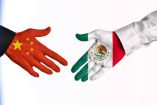 David Páramo conversa con Jesús Seade, Embajador de México ante la República Popular China, sobre el gran interés del gigante asiático por consolidar una “estabilidad estratégica constructiva” con nuestro país.

#CHINA #MÉXICO #RELACIONESDIPLOMATICAS #COMERCIO 

COMENTA ESTE VIDEO Y COMPARTELO CON TUS AMIGOS

Para más información entra: http://www.youtube.com/ImagenRadioLive

No olvides dejarnos tus comentarios y visitarnos en

Facebook: https://www.facebook.com/ImagenRadio
X: https://twitter.com/Imagen_Mx
Sitio: http://pro.imagenradio.com.mx


Suscríbete a nuestro canal: https://www.youtube.com/channel/UCB0BUmdBOrH9mYU2ebs1eWA



#ImagenRadioEnVivo #NoticiasEnVivo