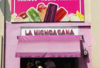 A pesar de su enorme presencia en todo el país, las paleterías La Michoacana comparten historia y tradición sin operar bajo un modelo de franquicia común.
