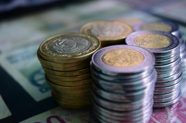 Invertir en CETES permite hacer crecer tu dinero de forma segura con montos muy accesibles.