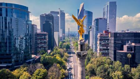 Rodolfo Ostolaza, Subdirector de Estudios Económicos de Banamex, refiere sobre que Moody’s Ratings recortó la calificación de México a “Baa3”, desde “Baa2”, a la par de modificar la perspectiva de la nota de “negativa” a “estable”.

#moodys #calificadora #méxico #incertidumbre #tmec 

COMENTA ESTE VIDEO Y COMPARTELO CON TUS AMIGOS

Para más información entra: http://www.youtube.com/ImagenRadioLive

No olvides dejarnos tus comentarios y visitarnos en

Facebook: https://www.facebook.com/ImagenRadio
X: https://twitter.com/Imagen_Mx
Sitio: http://pro.imagenradio.com.mx


Suscríbete a nuestro canal: https://www.youtube.com/channel/UCB0BUmdBOrH9mYU2ebs1eWA



#ImagenRadioEnVivo #NoticiasEnVivo