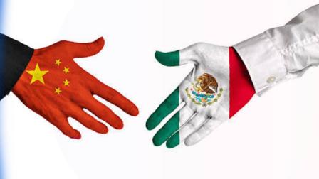 David Páramo conversa con Jesús Seade, Embajador de México ante la República Popular China, sobre el gran interés del gigante asiático por consolidar una “estabilidad estratégica constructiva” con nuestro país.
#CHINA #MÉXICO #RELACIONESDIPLOMATICAS #COMERCIO
COMENTA ESTE VIDEO Y COMPARTELO CON TUS AMIGOS
Para más información entra: http://www.youtube.com/ImagenRadioLive
No olvides dejarnos tus comentarios y visitarnos en
Facebook: https://www.facebook.com/ImagenRadio
X: https://twitter.com/Imagen_Mx
Sitio: http://pro.imagenradio.com.mx
Suscríbete a nuestro canal: https://www.youtube.com/channel/UCB0BUmdBOrH9mYU2ebs1eWA
#ImagenRadioEnVivo #NoticiasEnVivo